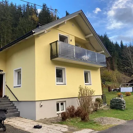 Sonja'S Ferienwohnung Patergassen Exterior photo